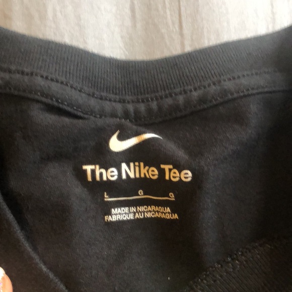 Brand: Nike, Size: L, Color: Black - Picture 2 of 2